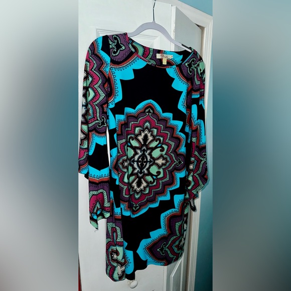 Dress from the Aryeh Collection - Picture 1 of 4